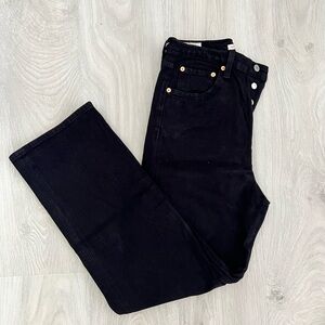 Levi's Ribcage Straight Ankle Jeans